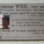 1024px-Plaque_Simone_Weil,_Vichy