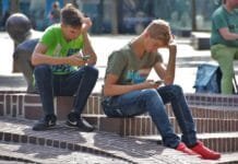 De moderats a hiperconnectats: l’ús del mòbil i el seu impacte en el benestar personal